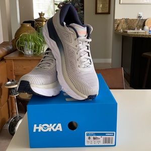 Brand new Women’s Hoka Bondi 7